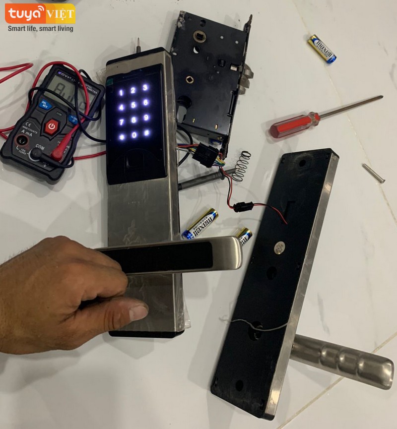 Khoa cua dien tu o Hoa Binh chat luong kem